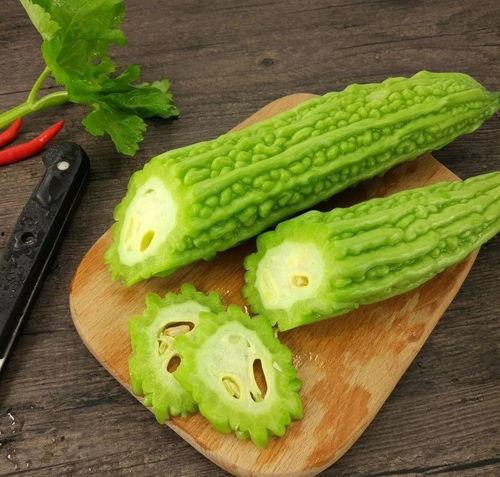 讲吃瓜的视频怎么拍